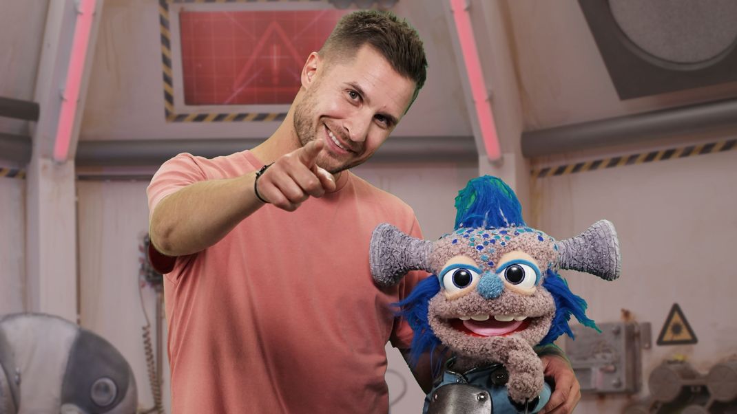 Galileo Kids mit Vincent und Alien Cosmo läuft am 2. Dezember von 6.00 bis 10.00 Uhr auf ProSieben oder im kostenlosen Livestream auf Joyn.