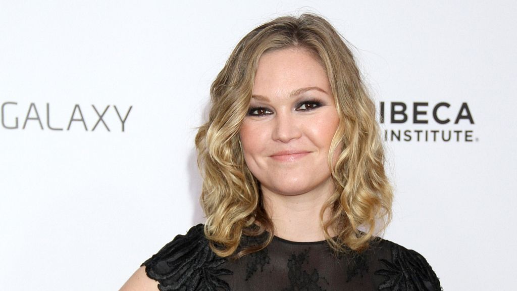 Julia Stiles