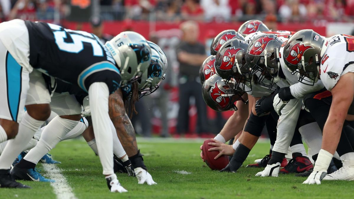 Tampa Bay Buccaneers - Carolina Panthers