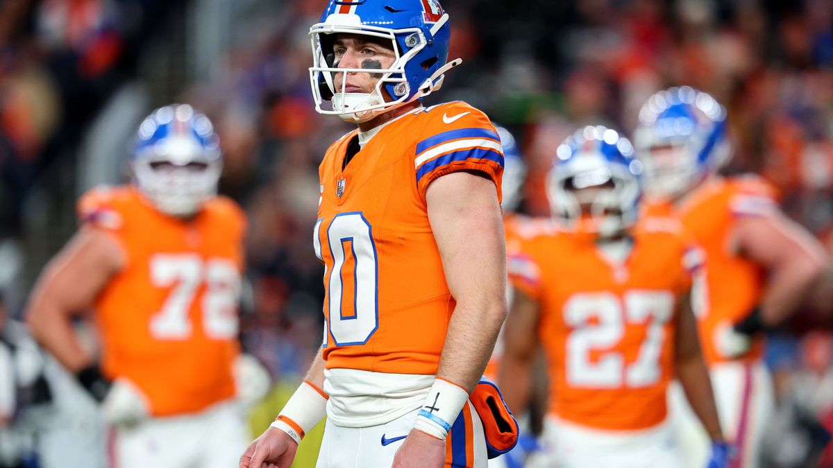 Las Vegas Raiders v Denver Broncos