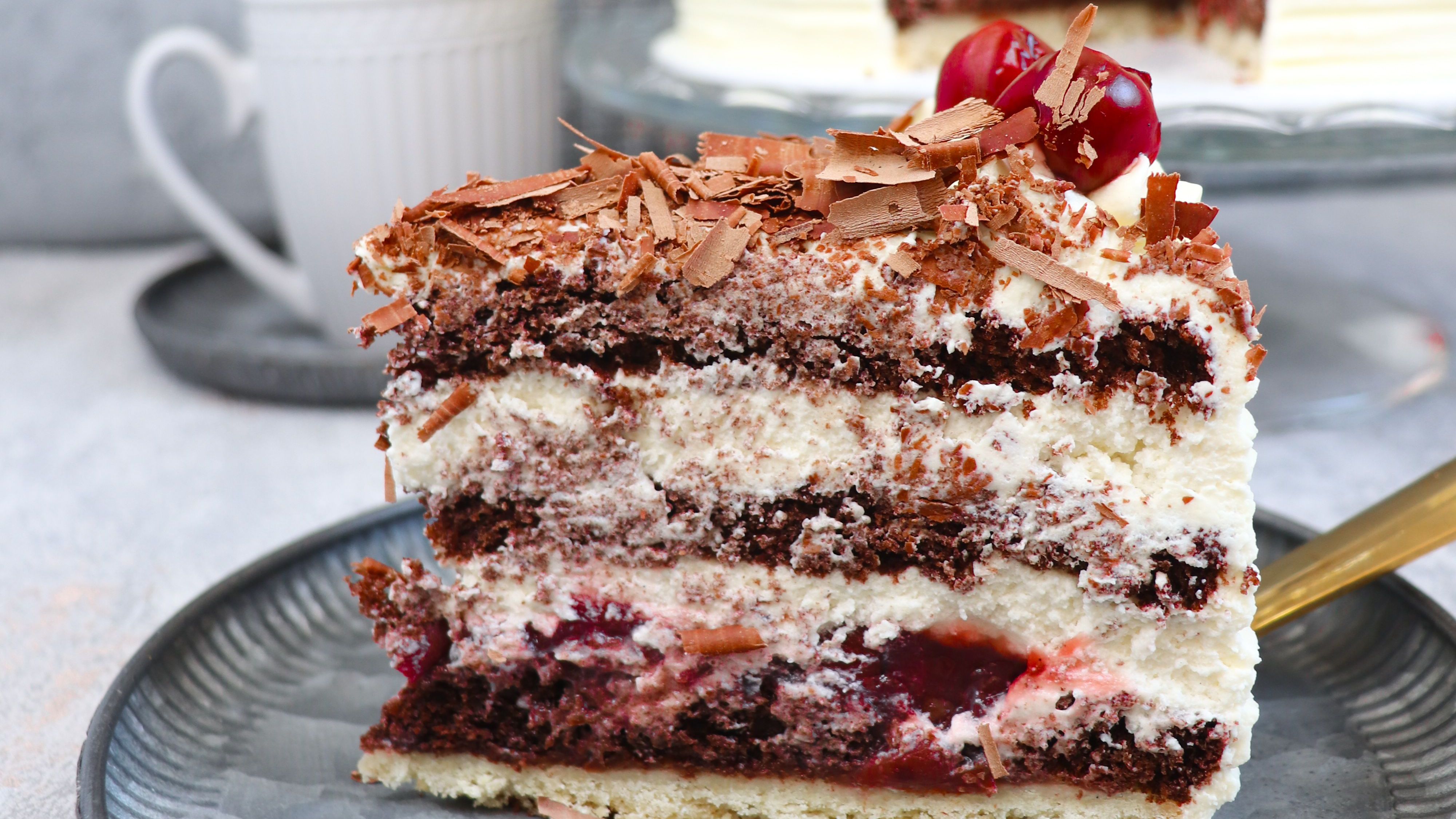 Schwarzwälder-Kirschtorte aus Bayern: Rezept von &amp;quot;Das große Backen ...
