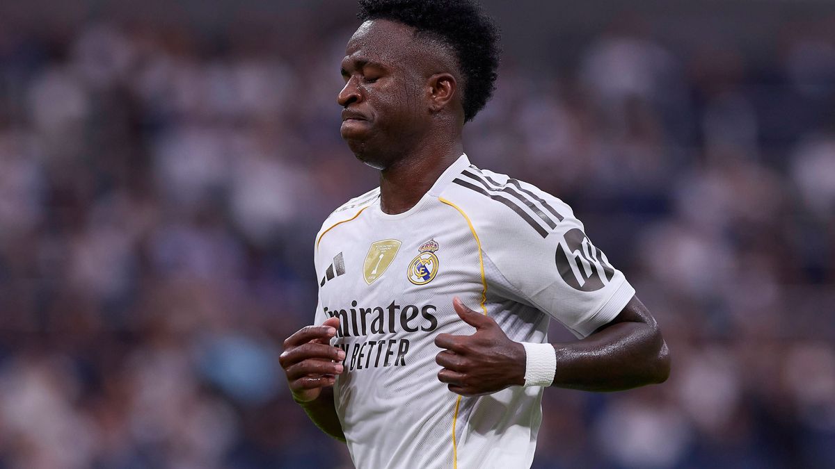 Real Madrid CF Vs RCD Espanyol in Spain - 20 Sep 2025 Vinicius Junior of Real Madrid CF seen in action during the 2025 2026 La Liga EA Sports week 5 football match between Real Madrid CF and RCD Es...