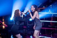 Standing Ovatoins und springende Coaches bei "The Voice" 2024: Loulia und Corinna überzeugen mit phänomenaler Inzenierung