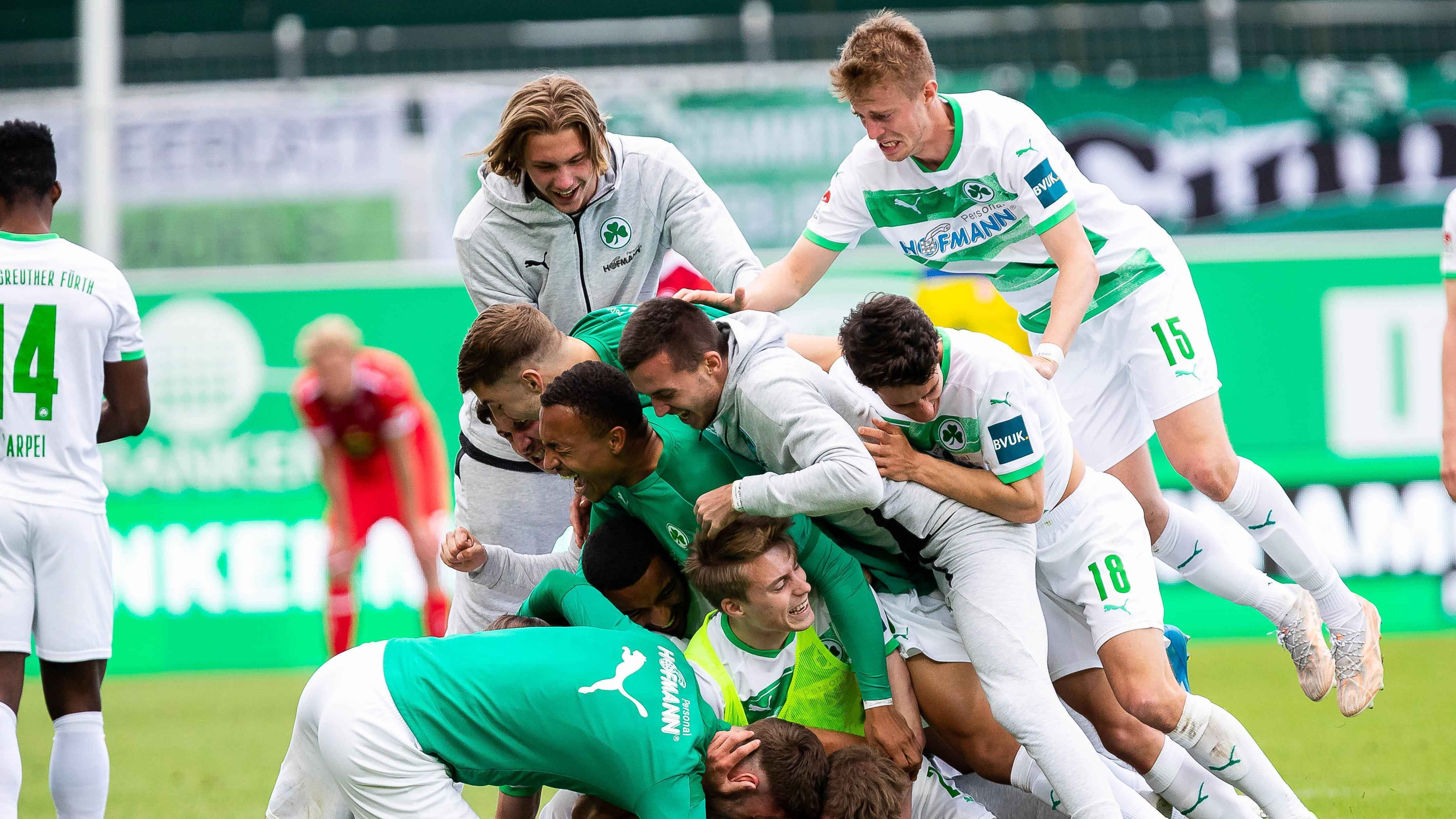 
                <strong>Aufsteiger: SpVgg Greuther Fürth (0,75 Millionen Euro)</strong><br>
                Die SpVgg Greuther Fürth steht nach der abgelaufenen Saison als Aufsteiger in die Fußball Bundesliga fest. In der vorigen Spielzeit haben die Franken mit 750.000 Euro den geringsten Betrag an Spielerberater ausgezahlt - allerdings auch in der 2. Bundesliga.
              