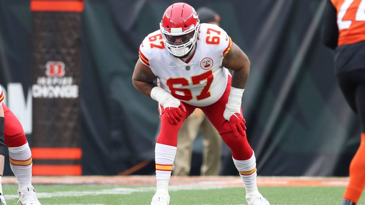 CINCINNATI, OH - JANUARY 02: Kansas City Chiefs offensive tackle Lucas Niang (67) during the game against the Kansas City Chiefs and the Cincinnati Bengals on January 2, 2022, at Paul Brown Stadium...