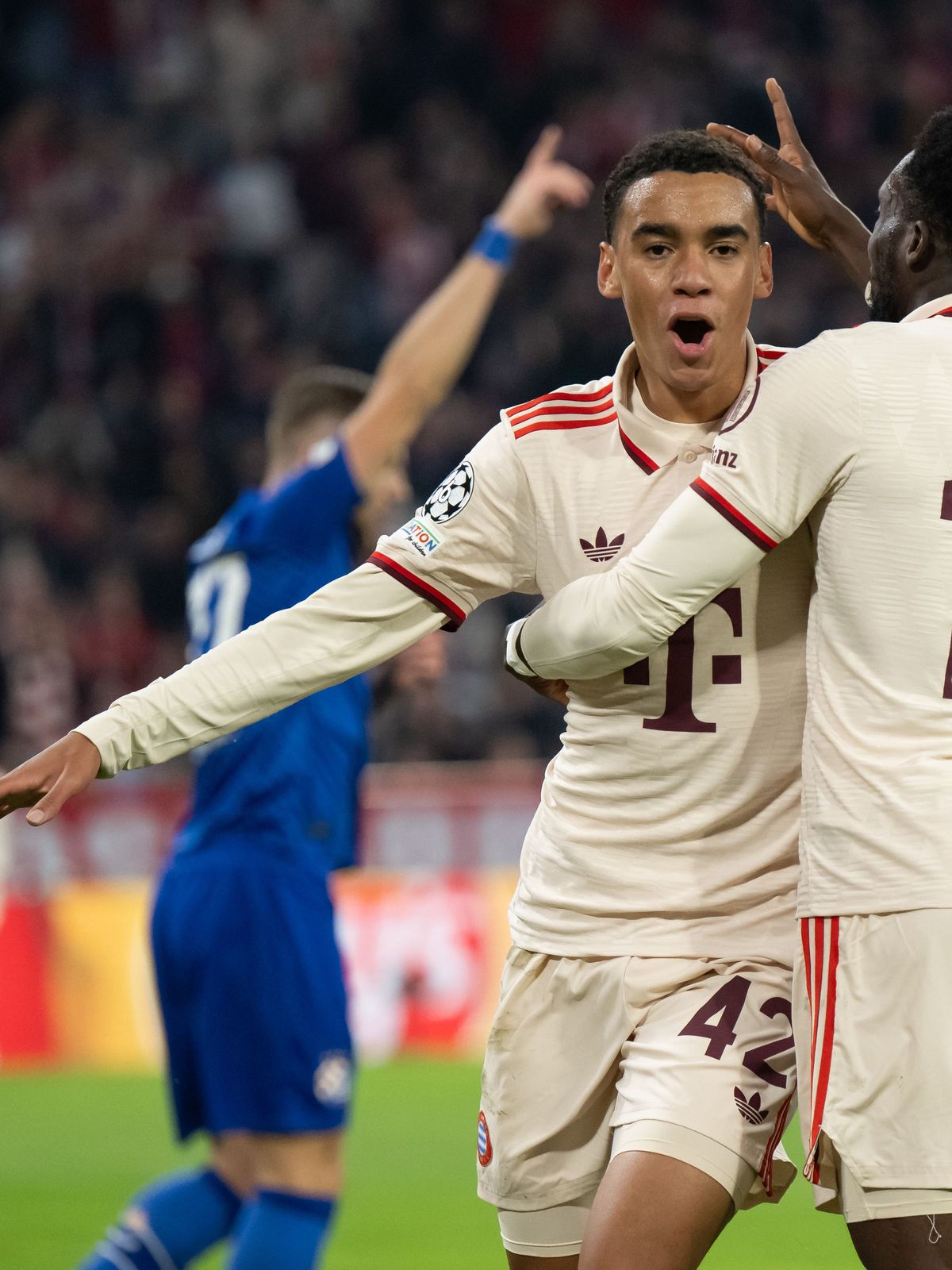 FC Bayern München v GNK Dinamo - UEFA Champions League 2024/25 League Phase MD1