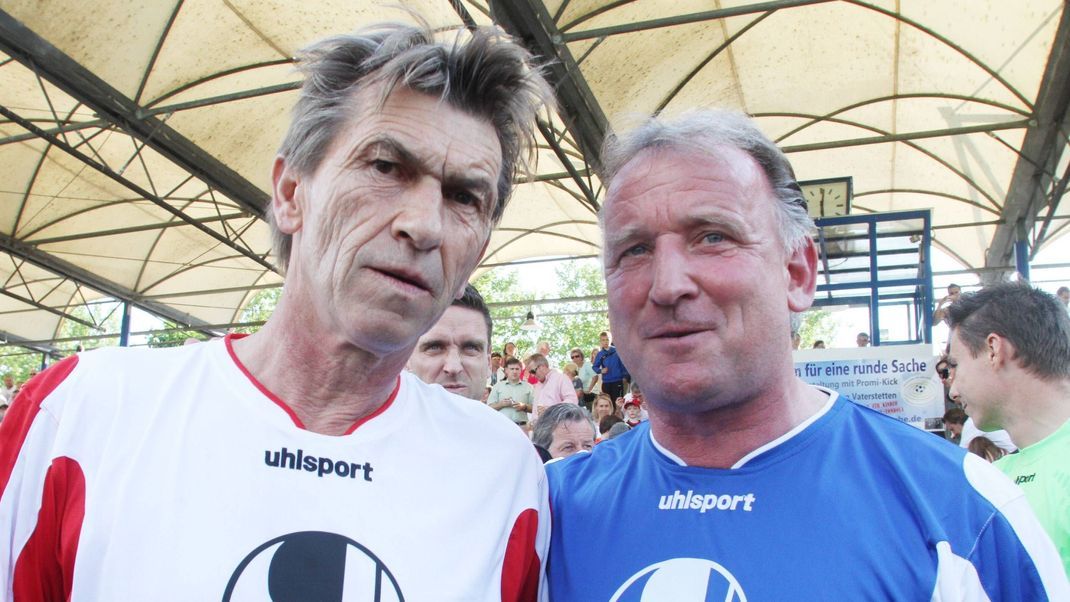 Klaus Augenthaler (li.) und Andreas Brehme blieben auch nach der Profi-Karriere Freunde