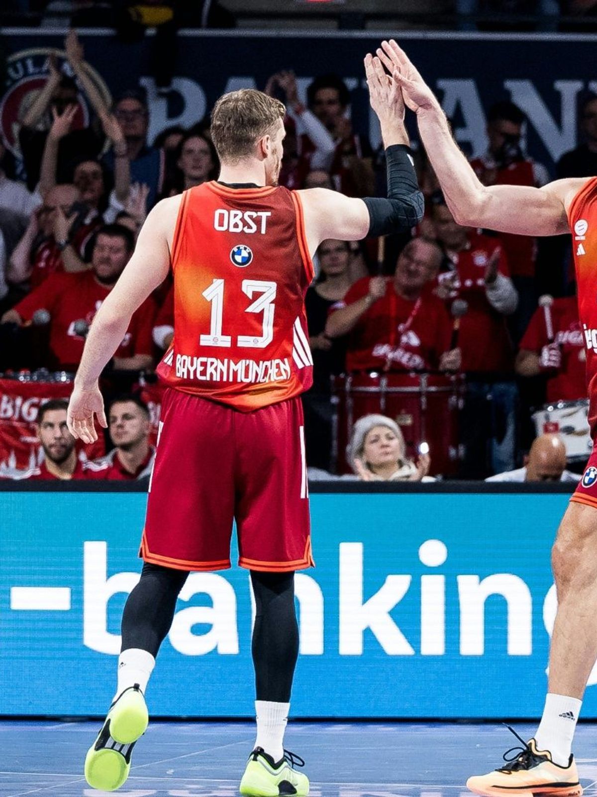 Überlegene Bayern im Pokal
