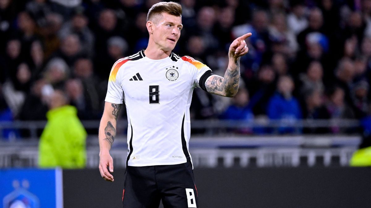 KROOS Toni Team Deutschland Laenderspiel Frankreich - Deutschland 0 : 2 am 23. 03. 2024 in Lyon DFL REGULATIONS PROHIBIT ANY USE OF PHOTOGRAPHS as IMAGE SEQUENCES and or QUASI-VIDEO *** KROOS Toni ...