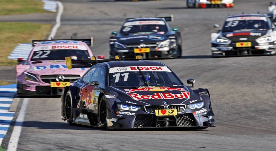 
                <strong>Aberglaube und Erinnerungen: Die Startnummern der DTM-Fahrer</strong><br>
                Welcher DTM-Pilot zieht 2018 mit welcher Startnummer in den Kampf um die Meisterschaft? Titelverteidiger Rene Rast verzichtet auf die Nummer eins und fährt weiter mit der 33 - die Erklärung dafür ist relativ einfach. Oft steckt hinter den von den Fahrern gewählten Nummern eine Geschichte. Bei ran.de erklären die Piloten ihre Wahl.
              