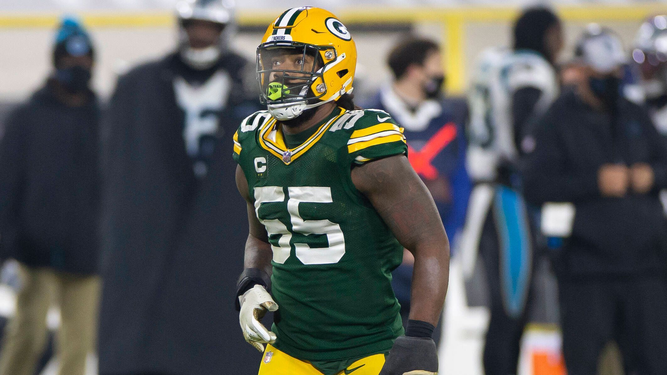 
                <strong>Za'Darius Smith (Green Bay Packers)</strong><br>
                Mit 12,5 Sacks zählt Za'Darius Smith zu den besten Linebackern der Liga. Der Profi von den Green Bay Packers kann sich für diese Leistung über eine Million US-Dollar zusätzlich freuen. Für das Erreichen einer zweistelligen Anzahl an Sacks kassiert Smith 500.000 US-Dollar. Weitere 500.000 kommen für das Überspringen der 12-Sack-Marke obendrauf.
              