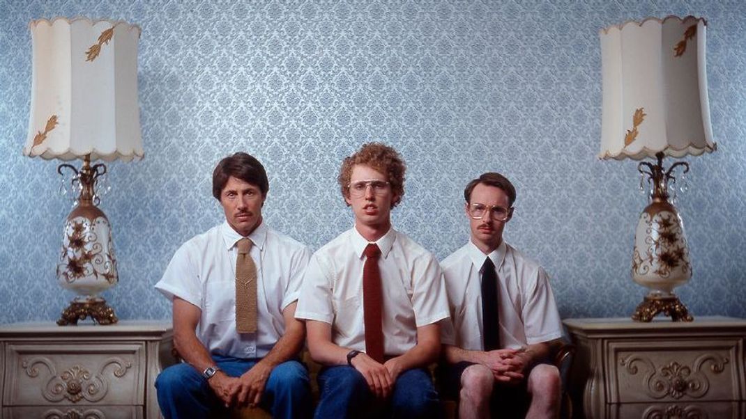 Mit "Napoleon Dynamite" landeten Jon Gries (v. l., als Uncle Rico), Jon Heder (als Napoleon Dynamite) und Aaron Ruell (als Kip) einen absoluten Volltreffer.