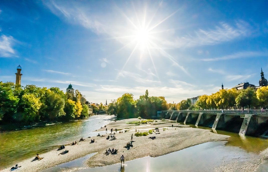 Die Temperaturen in Deutschland schnellen in dieser Woche nach oben und es wird heiß. (Symbolbild)