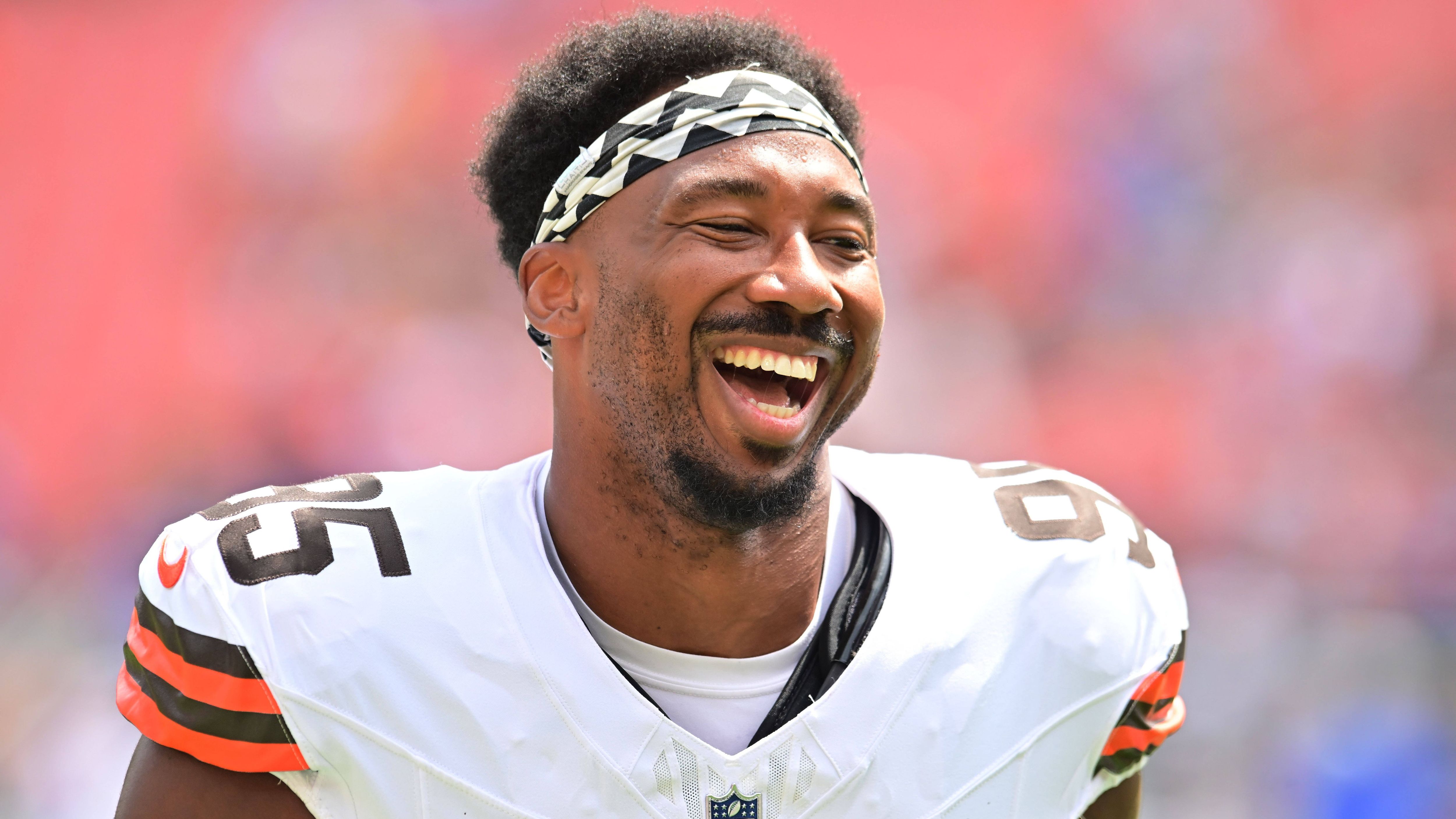 <strong>Myles Garrett&nbsp;(Cleveland Browns)</strong><br>Alter: 29<br>Position: Defensive End<br>Durchschnittliches Jahresgehalt: 40 Millionen Dollar