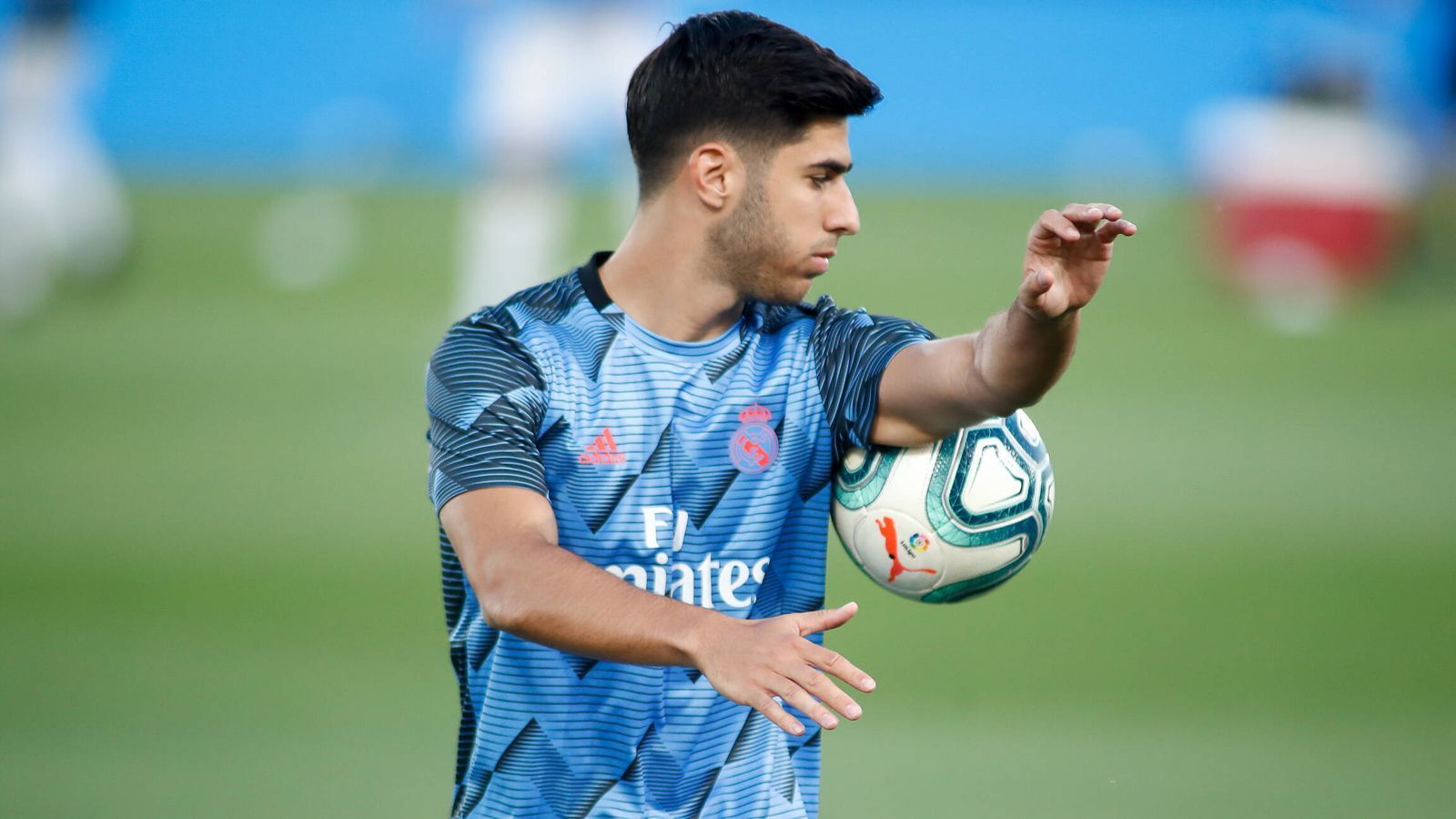 
                <strong>Marco Asensio (Real Madrid)</strong><br>
                Der Spanier kommt nach ziemlich genau einer Stunde für Rodrygo ins Spiel – in einer Phase, in der Manchester City die Entscheidung sucht und durch den zweiten Varane-Bock auch findet. Asensio kann dem Spiel daraufhin keinerlei Impulse mehr geben. ran-Note 4
              