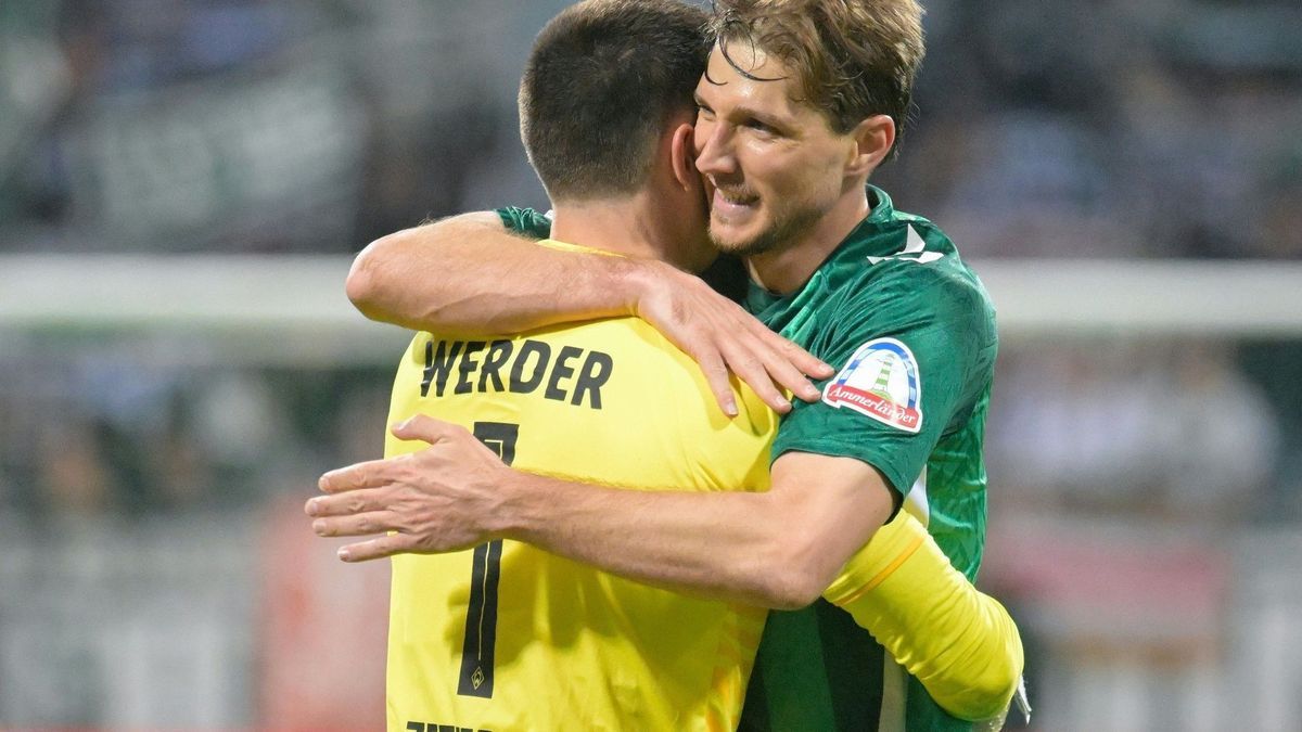 Michael Zetterer (l.) kann es auch mit dem Fuß