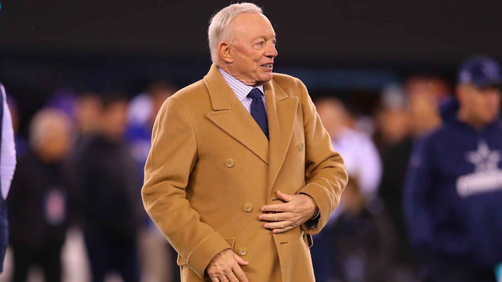 
                <strong>Jerry Jones </strong><br>
                Sport: American FootballFunktion: Team-Eigentümer der Dallas Cowboys (NFL)
              