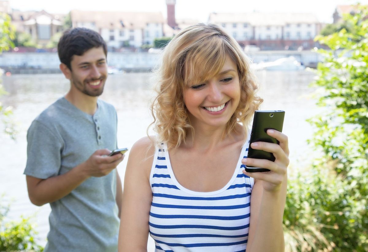 Partnervermittlung: Tinder Dating