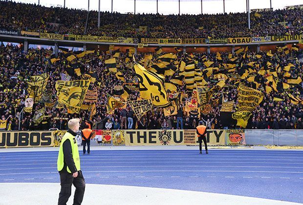 
                <strong>BVB-Fans in Berlin</strong><br>
                Eins steht fest: Während die Mannschaft durch die Bundesliga taumelt und im Keller der Tabelle festhängt, präsentieren sich die Fans des BVB in absoluter Meister-Form.
              