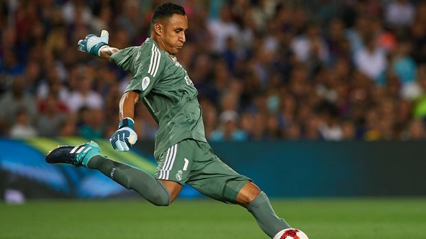 
                <strong>Keylor Navas</strong><br>
                Der Torwart wird nur selten geprüft, ist dabei aber auf dem Posten. Nur einmal verschätzt sich Navas bei einem Messi-Freistoß. Allerdings ohne Folgen. ran-Note: 3
              