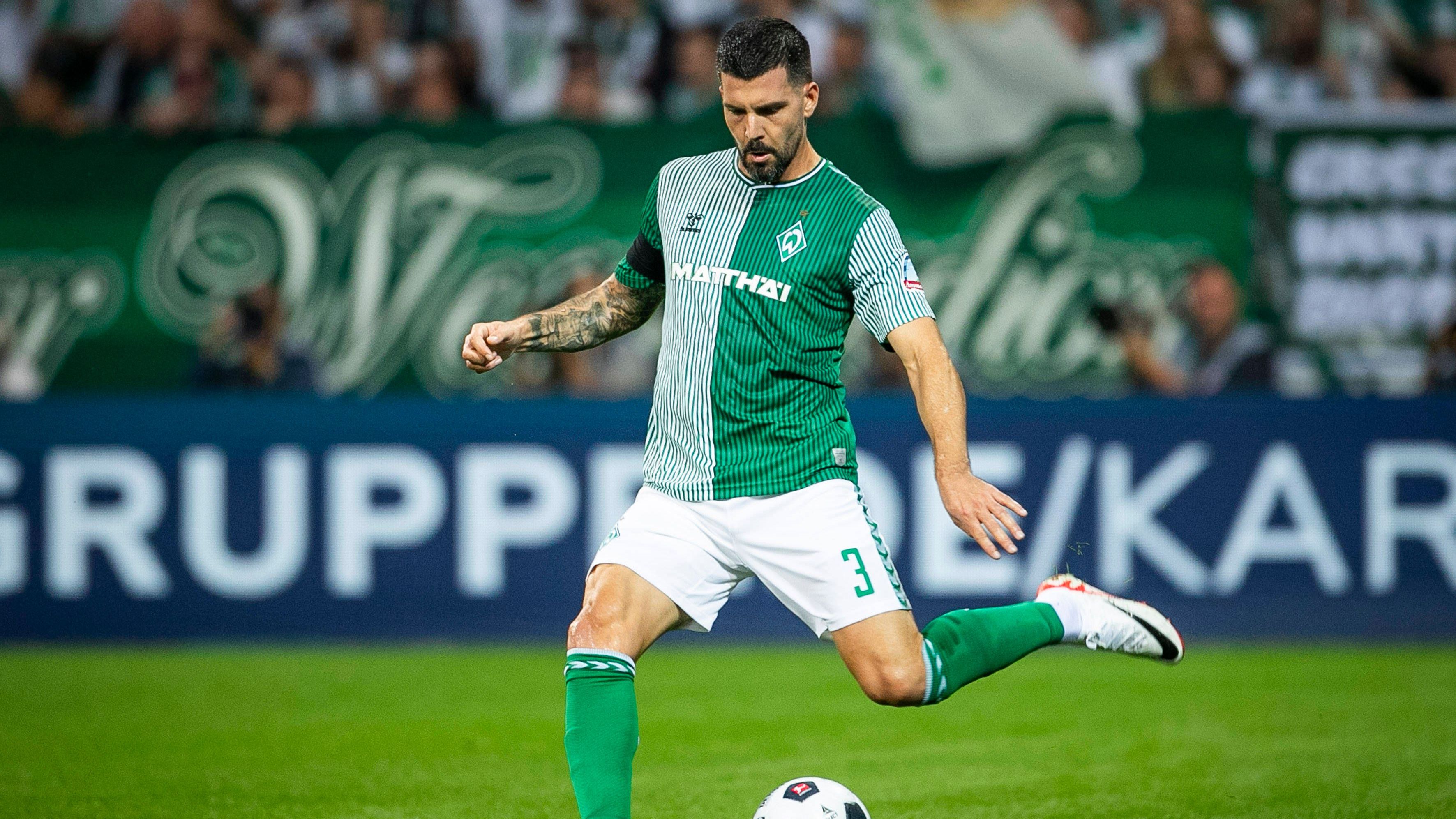 <strong>Anthony Jung (Werder Bremen)</strong><br>Jung zählt zu den unauffälligsten Spielern auf dem Platz, gewinnt zwar einige Zweikämpfe, findet aber im Spiel nach vorne zu wenig statt. <strong>ran-Note: 5</strong>