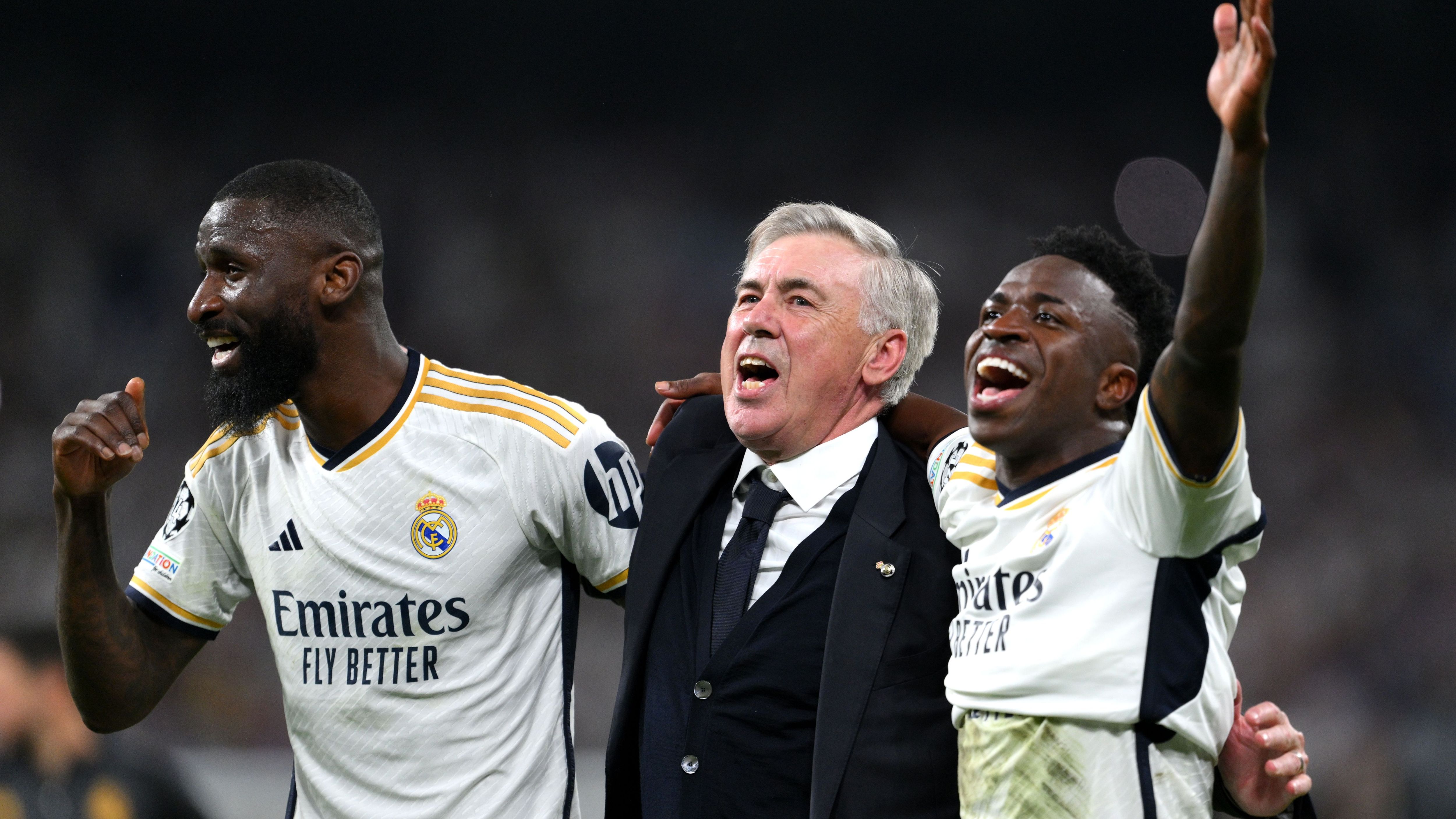 <strong>Carlo Ancelotti (Real Madrid)</strong> <br>Mit Neapel lief es im Anschluss auch nicht rund. Mit dem FC Everton sorgte er zwar 2020/21 anfänglich für Furore, mehr als Platzt zehn war am Ende nicht drin. Ancelottis Zeit schien vorbei. Doch dann kehrte er 2021/22 als Zidane-Nachfolger zu Real zurück. Er gewann sofort die Champions League. In dieser Saison folgte der Meistertitel. Und das Finale in der Königsklasse gegen den BVB steht ja noch an.&nbsp;