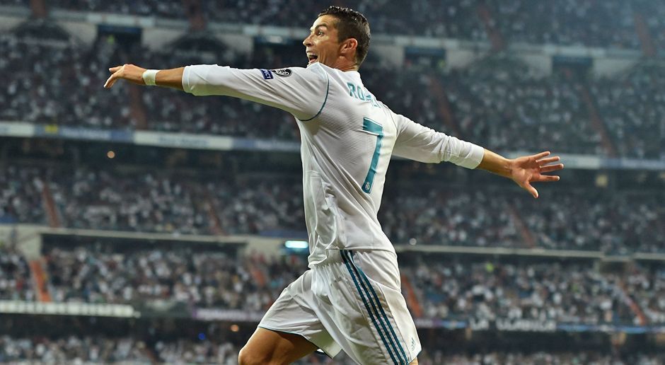 
                <strong>LM: Cristiano Ronaldo (Real Madrid)</strong><br>
                In der Liga läuft es für CR7 angesichts einer mageren Ausbeute von zwei Treffern in 14 Spielen eher bescheiden. In der Königsklasse ist der Portugiese mit neun Toren dagegen stark wie eh und je. Besonders beeindruckend: Ronaldo traf in jedem der sechs Gruppenspiele - ein Champions-League-Novum.
              