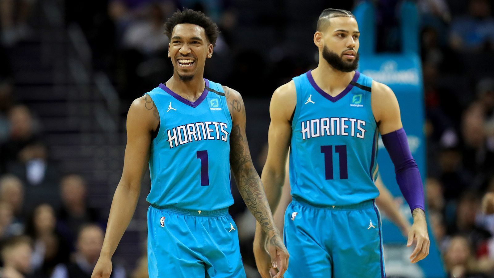 
                <strong>3. Pick: Charlotte Hornets</strong><br>
                Die Hornets machen den größten Sprung in der Lottery und landen trotz sechs Prozent Wahrscheinlichkeit auf den Top-Pick an dritter Stelle. Bedarf gäbe es eigentlich auf fast allen Positionen. Charlotte zeichnete sich auch in der vergangenen Saison durch guten Team-Basketball aus. Einen großen Star gibt es derzeit nicht. Im Draft scheint alles möglich zu sein. Wiseman ist eine Option, aber auch diese Jungs hier... 
              