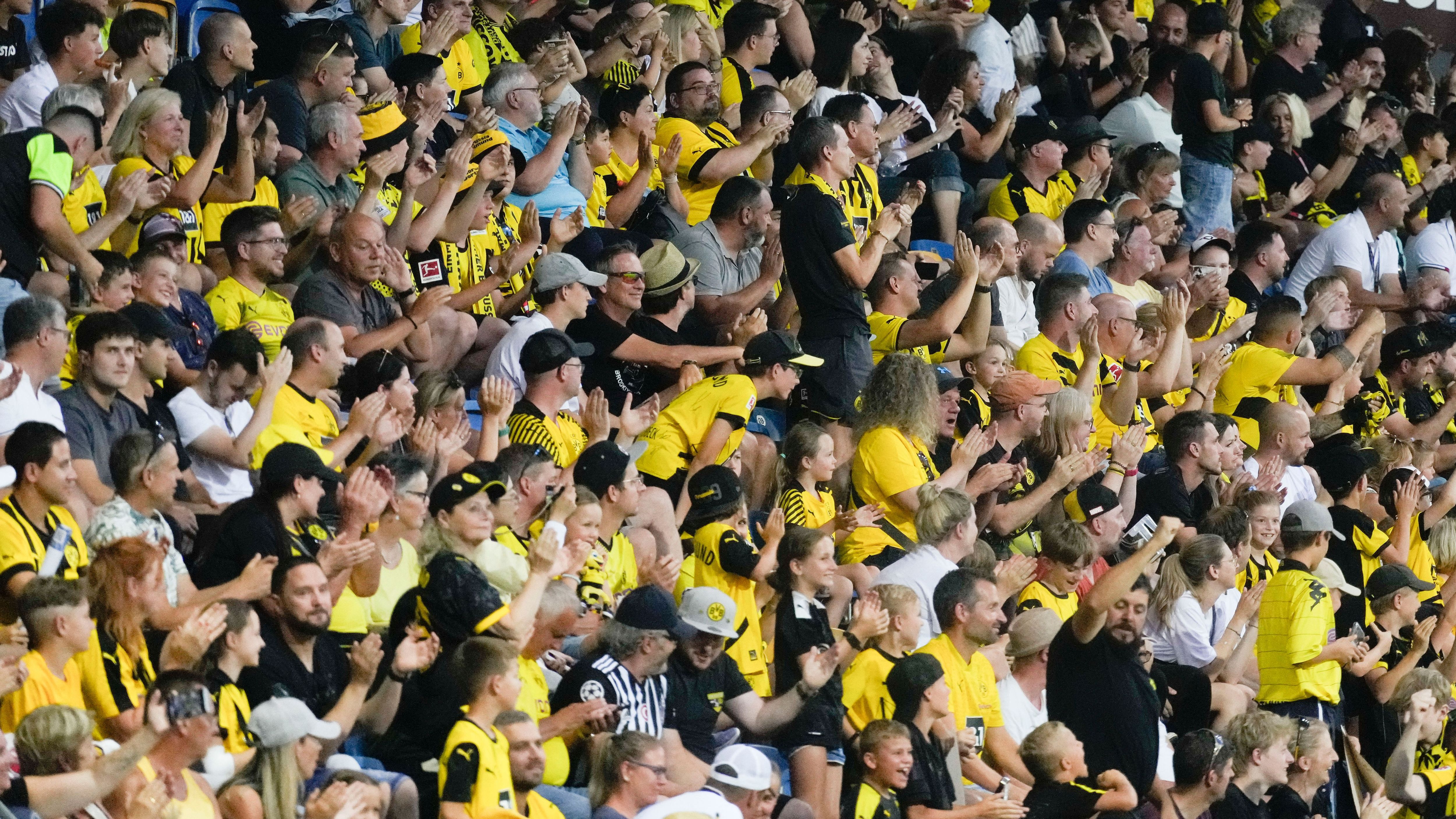 <strong>2036 Borussia Dortmund</strong> <br>Beste Generation seit 2011