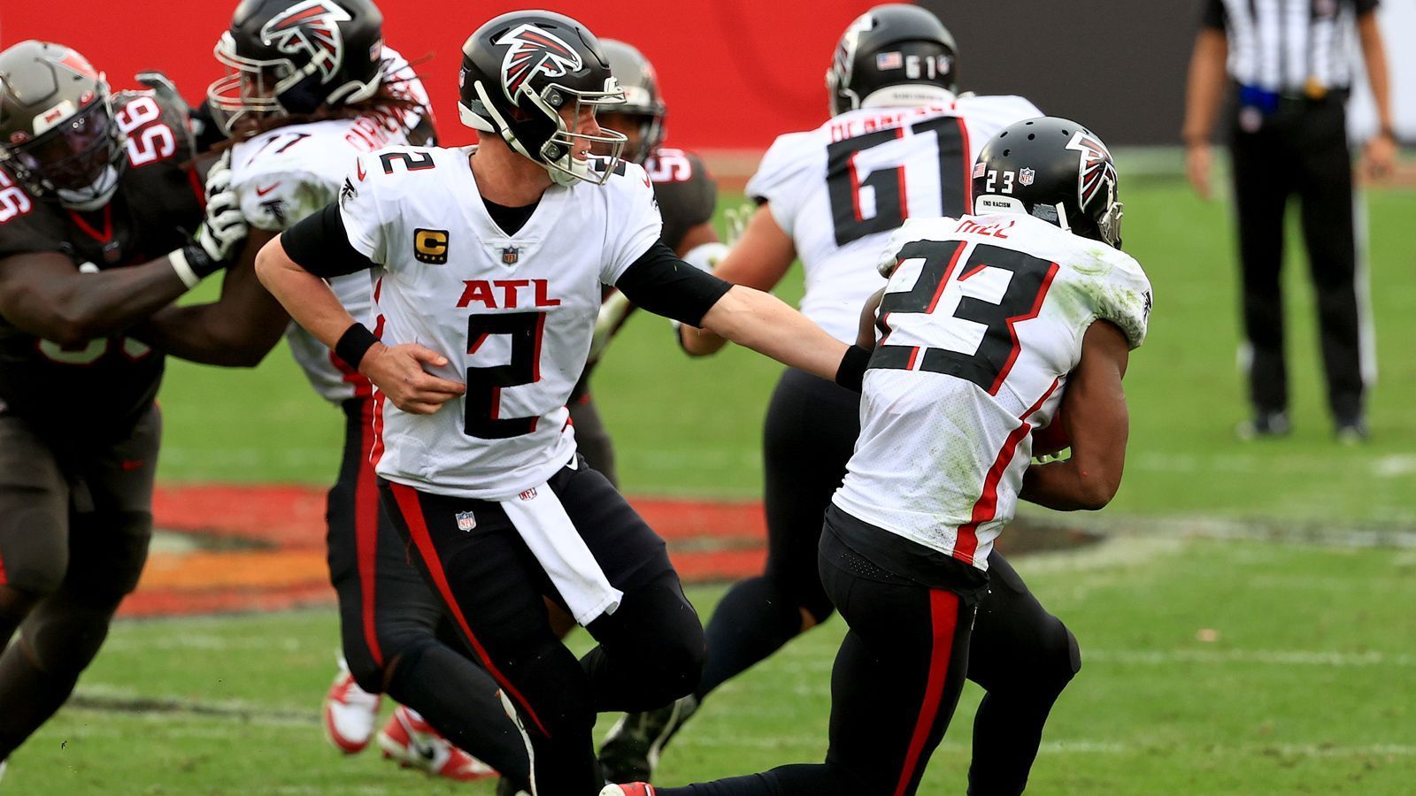 
                <strong>Platz 28 (geteilt): Atlanta Falcons</strong><br>
                &#x2022; <strong>0,413 - </strong>21 Siege, 30 Niederlagen, 1 Unentschieden -<br>&#x2022; Restliche Spiele: @49ers, vs. Lions, @Bills, vs. Saints<br>
              