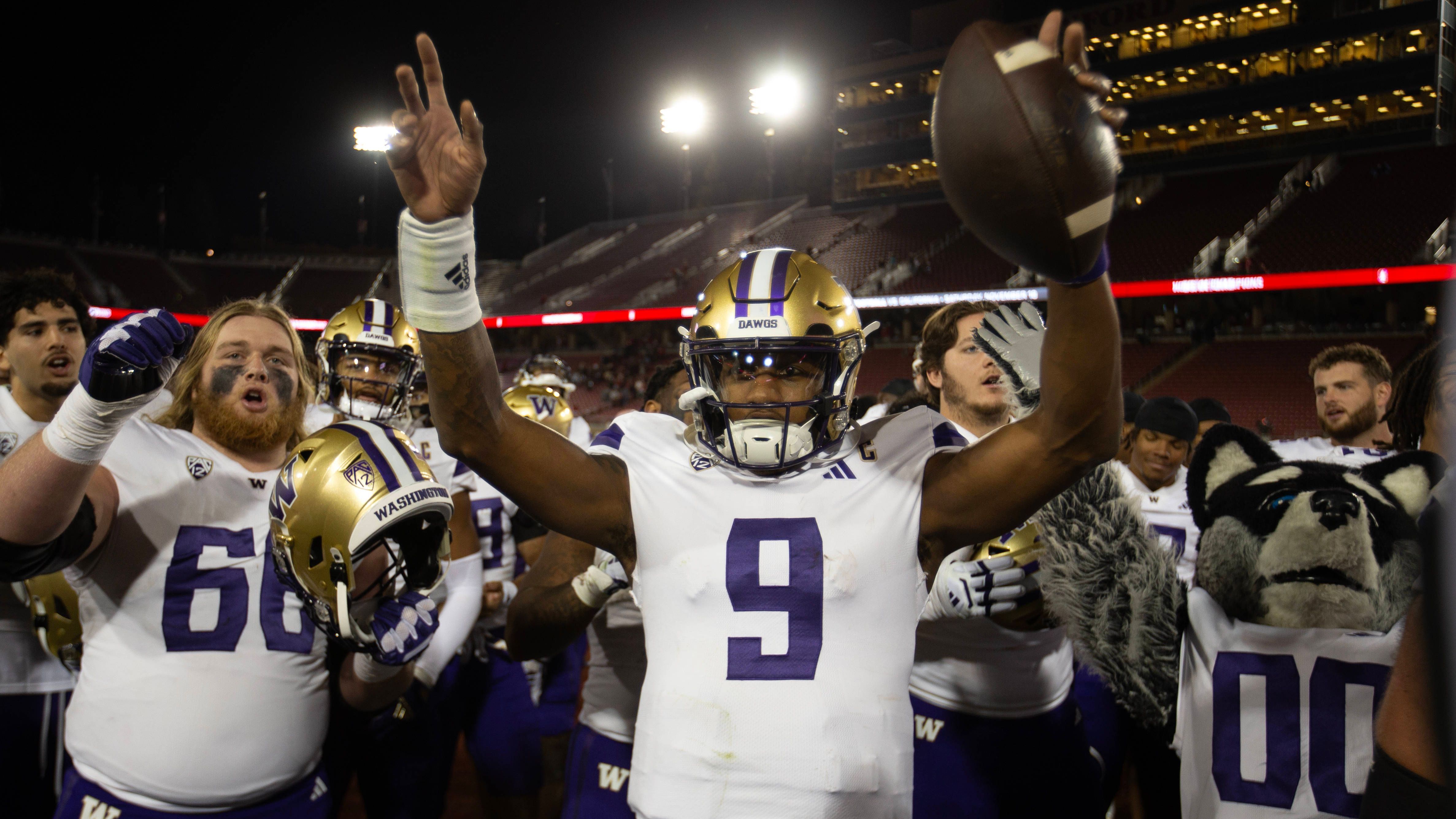 <strong>Platz 4: Washington Huskies</strong><br>Wieder ein Spiel, das knapper war als unbedingt nötig. Gegen Stanford ist ein 9-Punkte-Sieg fast zu wenig. Das soll aber nicht über die Klasse des Teams hinwegtäuschen. Die Huskies werden auch gegen die brutale Serie von USC-Utah-Oregon State jeweils favorisiert sein. Es braucht schon einen wahren Sahnetag des Gegners, um die Favoriten der Pac 12 vom Platz an der Sonne zu stoßen.