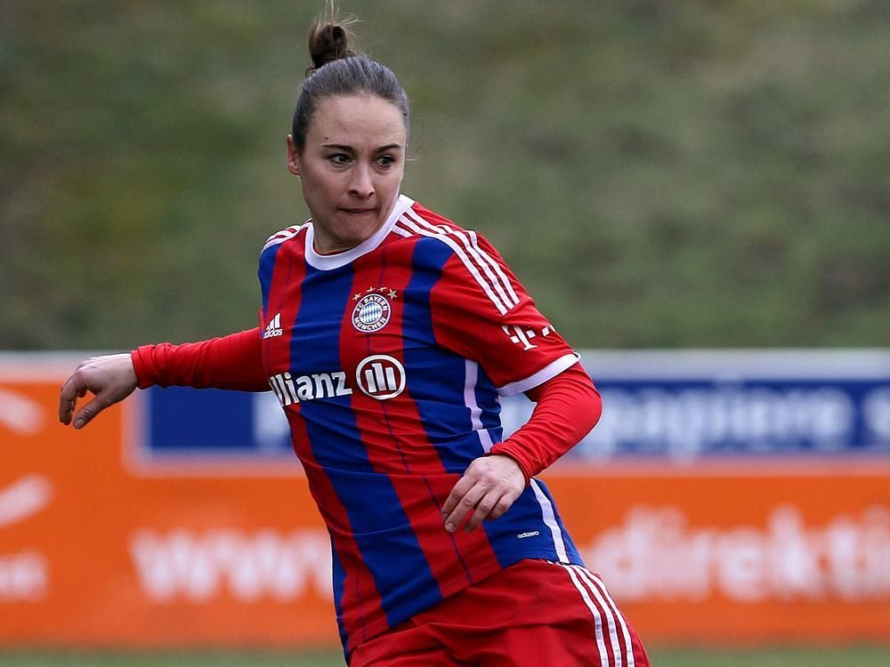 Frauen-Bundesliga: Bayern übernimmt Tabellenführung - Herford Fast ...