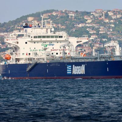 ESTONIA-RUSSIA/VESSEL