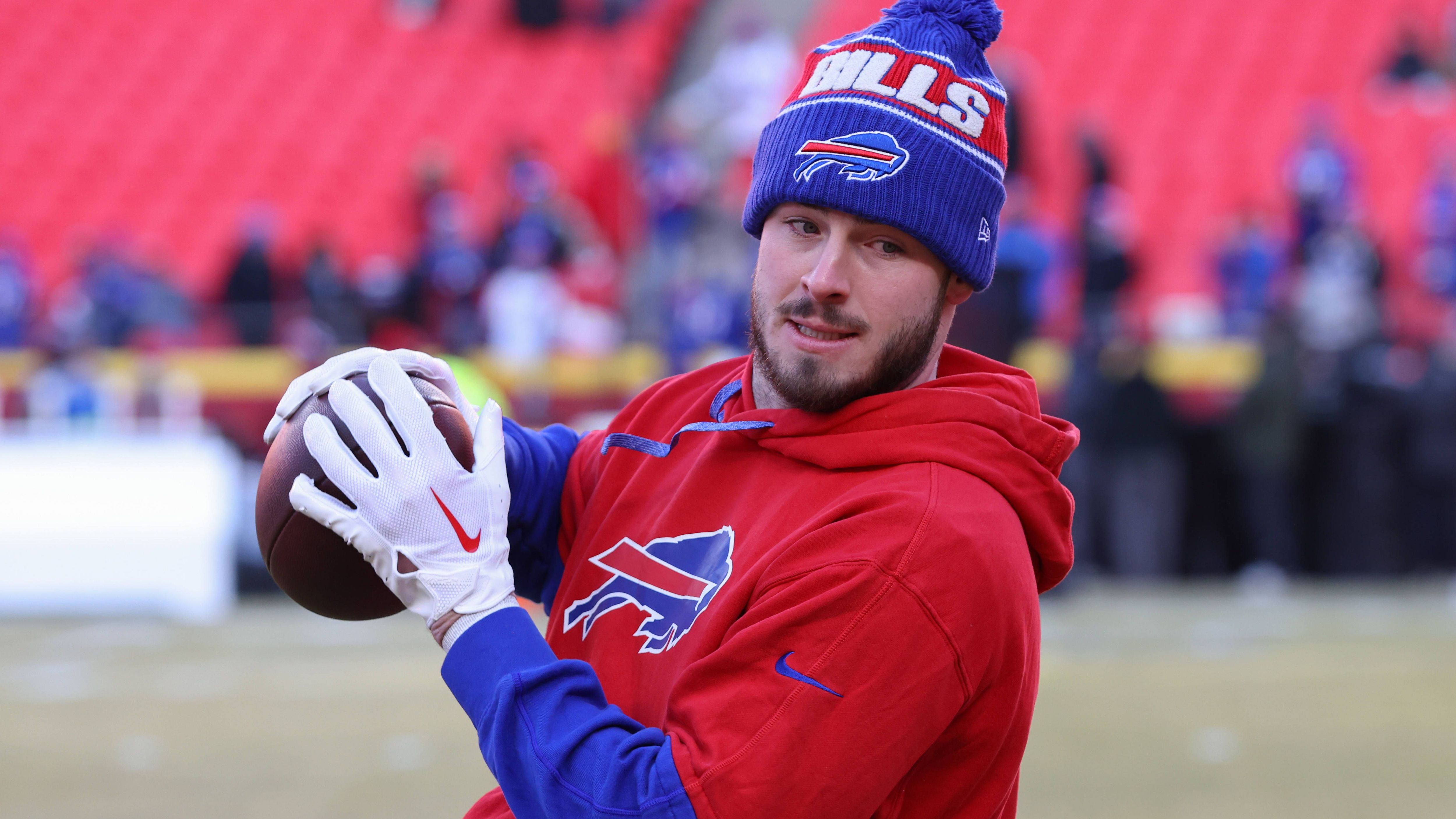 <strong>Honorable Mentions</strong><br>- Dalton Kincaid (Buffalo Bills, Foto) <br>- Pat Freiermuth (Pittsburgh Steelers) <br>- Hunter Henry (New England Patriots) <br>- Evan Engram (Denver Broncos) <br>- Cole Kmet (Chicago Bears)<br>- Jake Ferguson (Dallas Cowboys)<br>- Jonnu Smith (Pittsburgh Steelers)