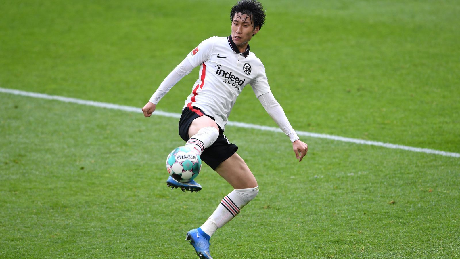 
                <strong>Platz 4: Daichi Kamada (Eintracht Frankfurt)</strong><br>
                Knapp am Treppchen der Marktwertgewinner ist Daichi Kamada vorbeigeschrammt. Der offensive Mittelfeldspieler trumpfte in den letzten beiden Saisons unter Trainer Adi Hütter bei Eintracht Frankfurt auf, das schlägt sich auch in seinem Marktwert wieder. Der Japaner erhielt eine Aufwertung um neun Millionen auf nun 25 Millionen Euro.
              