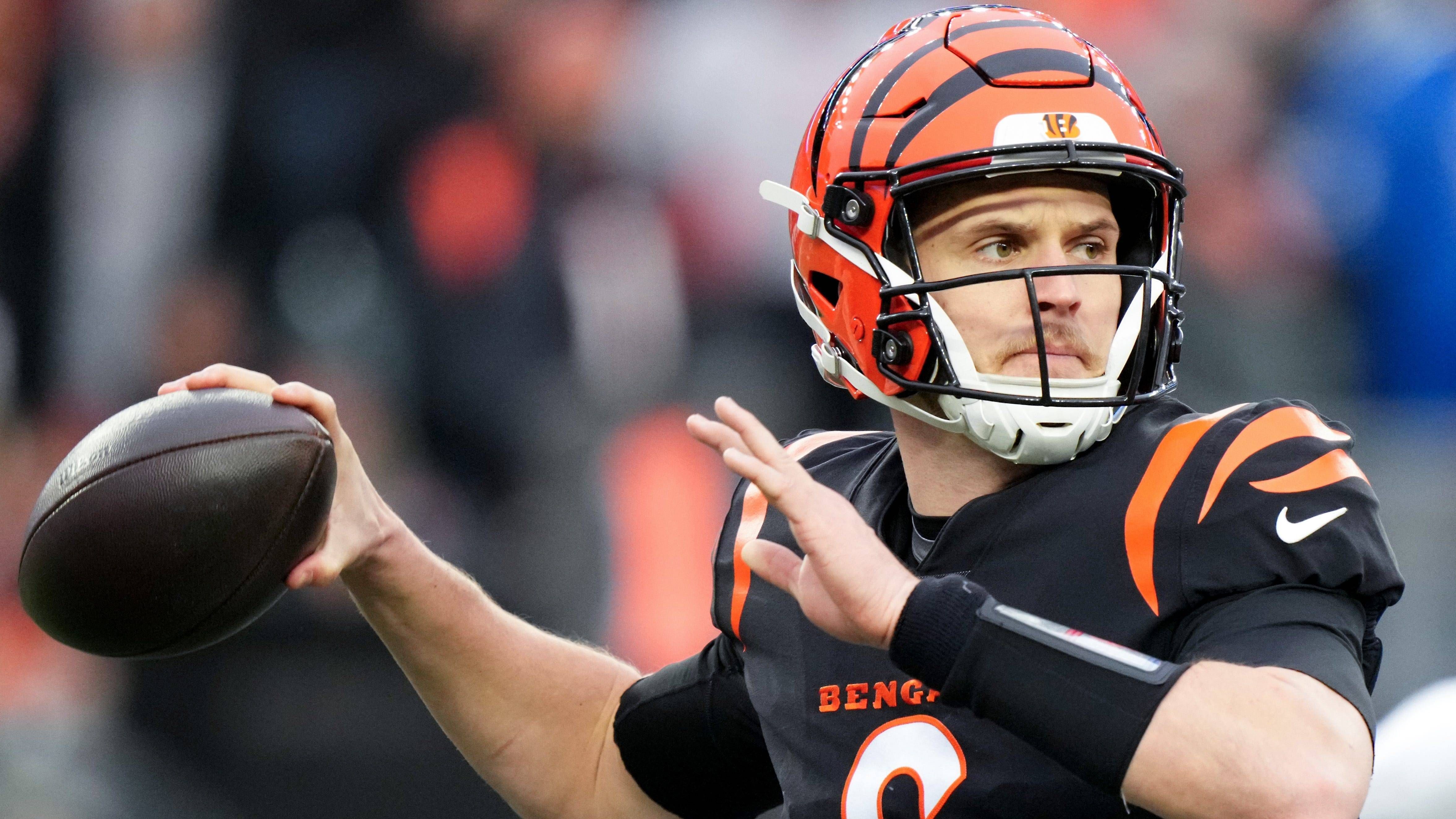 <strong>Week 15: Jake Browning (Cincinnati Bengals)</strong><br>In einem Krimi setzten sich die Bengals mit 27:24 nach Overtime gegen die Vikings durch. Burrow-Ersatz Browning war dabei und hat nun als erster Spieler überhaupt in seinen ersten vier Starts als Quarterback mehr als 1.000 Passing Yards erzielt und über 75 Prozent seiner Pässe angebracht. Der 27-Jährige verbuchte 324 Passing Yards, zwei TDs und eine INT.