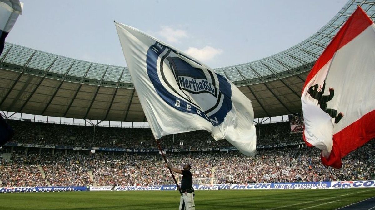 Hertha BSC startet Fahnenaktion vor Hauptstadt-Derby