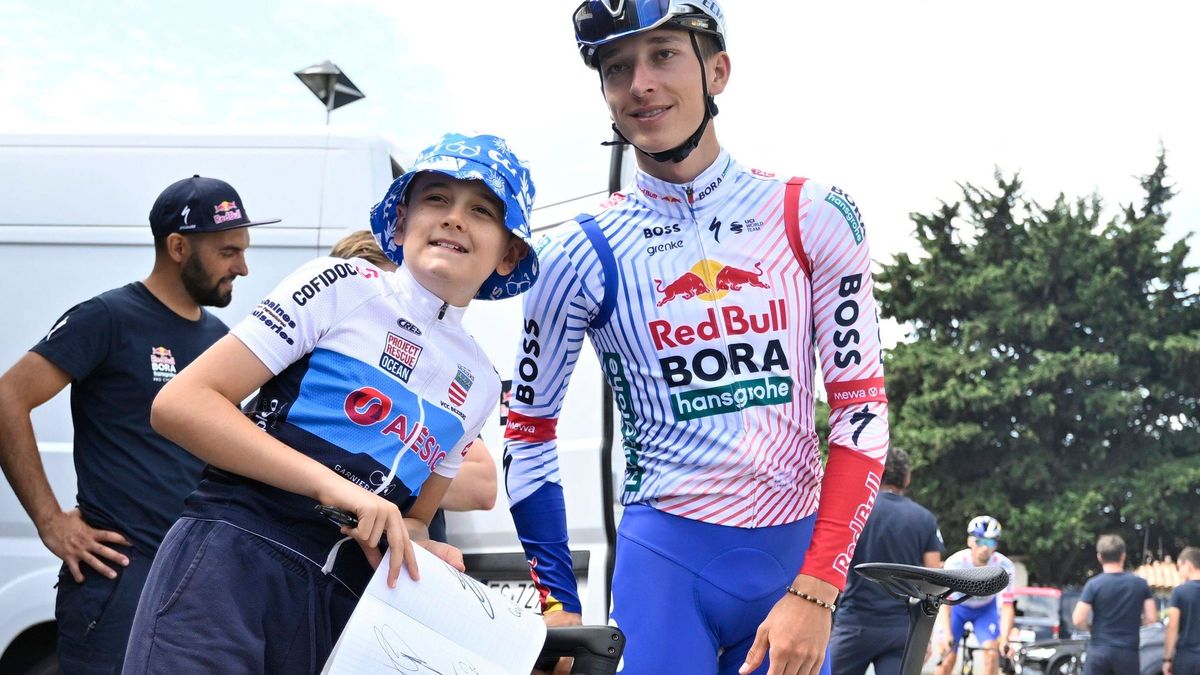 Tour de France 2025 Second Restday MONTPELLIER, FRANCE - JULY 21 : Lipowitz Florian (GER) of Red Bull - BORA - Hansgrohe during the second restday of the 112th edition of Tour de France an UCI Worl...