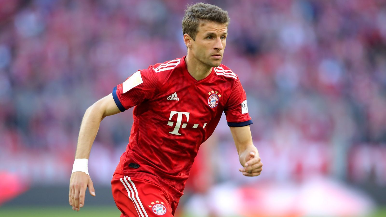 
                <strong>Platz 1 - Thomas Müller (FC Bayern München) - 205 Scorerpunkte</strong><br>
                Bundesliga-Tore: 110Bundesliga-Vorlagen: 95
              