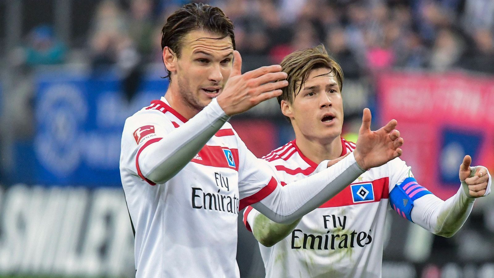 
                <strong>Hamburger SV</strong><br>
                Abstellungsgebühren: 850.000 EuroAbgestellte Spieler (unter anderem): Albin Ekdal (li., Schweden) und Gotoku Sakai (re., Japan)
              