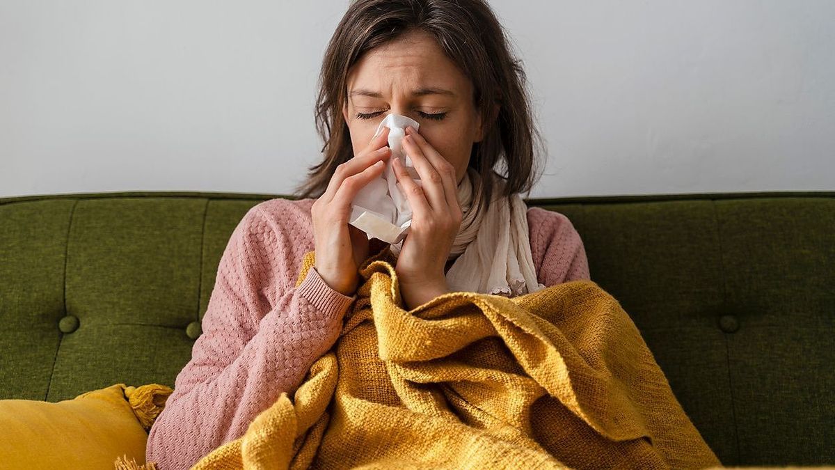 Der Winter bringt auch immer eine Welle an Erkältungen oder gar Grippeinfektionen mit sich. Husten, Schnupfen, Halsbeschwerden würden wir lieber früher, als später wieder loswerden.