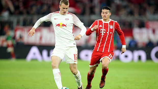 
                <strong>Lukas Klostermann (RB Leipzig)</strong><br>
                Der Rechtsverteidiger hebt in der 39. Minute das Abseits auf und ermöglicht so das 2:0 durch Robert Lewandowski und kann auch sonst nicht wirklich überzeugen. Hat auf seiner Seite enorme Probleme mit David Alaba bzw. James und verliert viele Zweikämpfe. ran-Note: 5
              