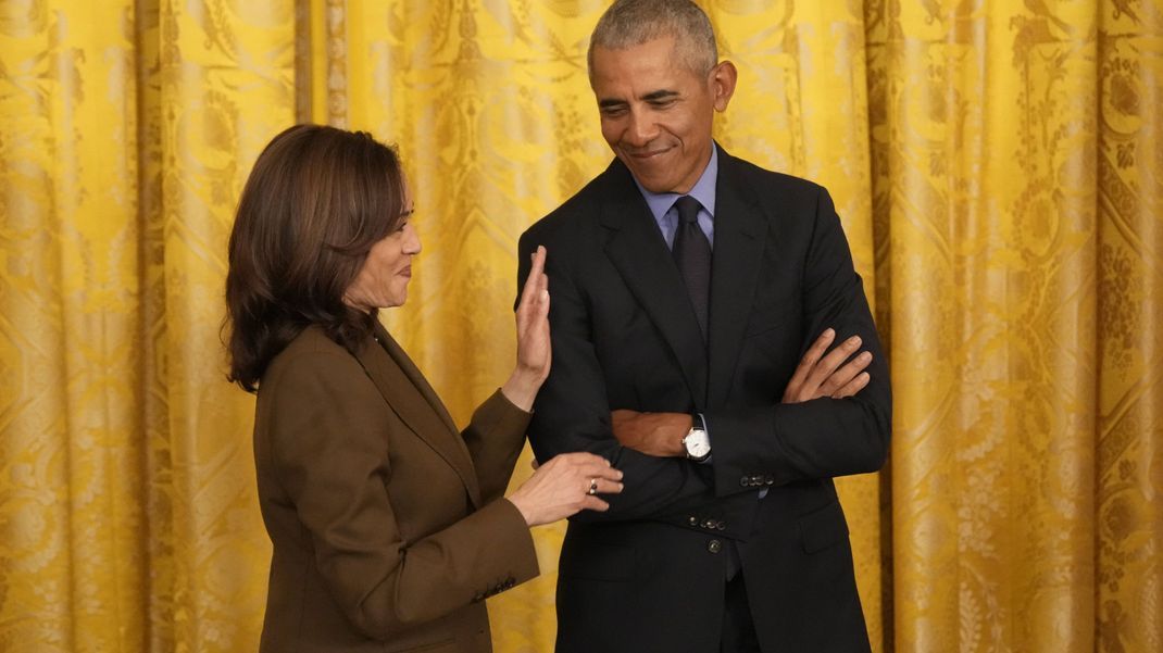 Kamala Harris und Barack Obama