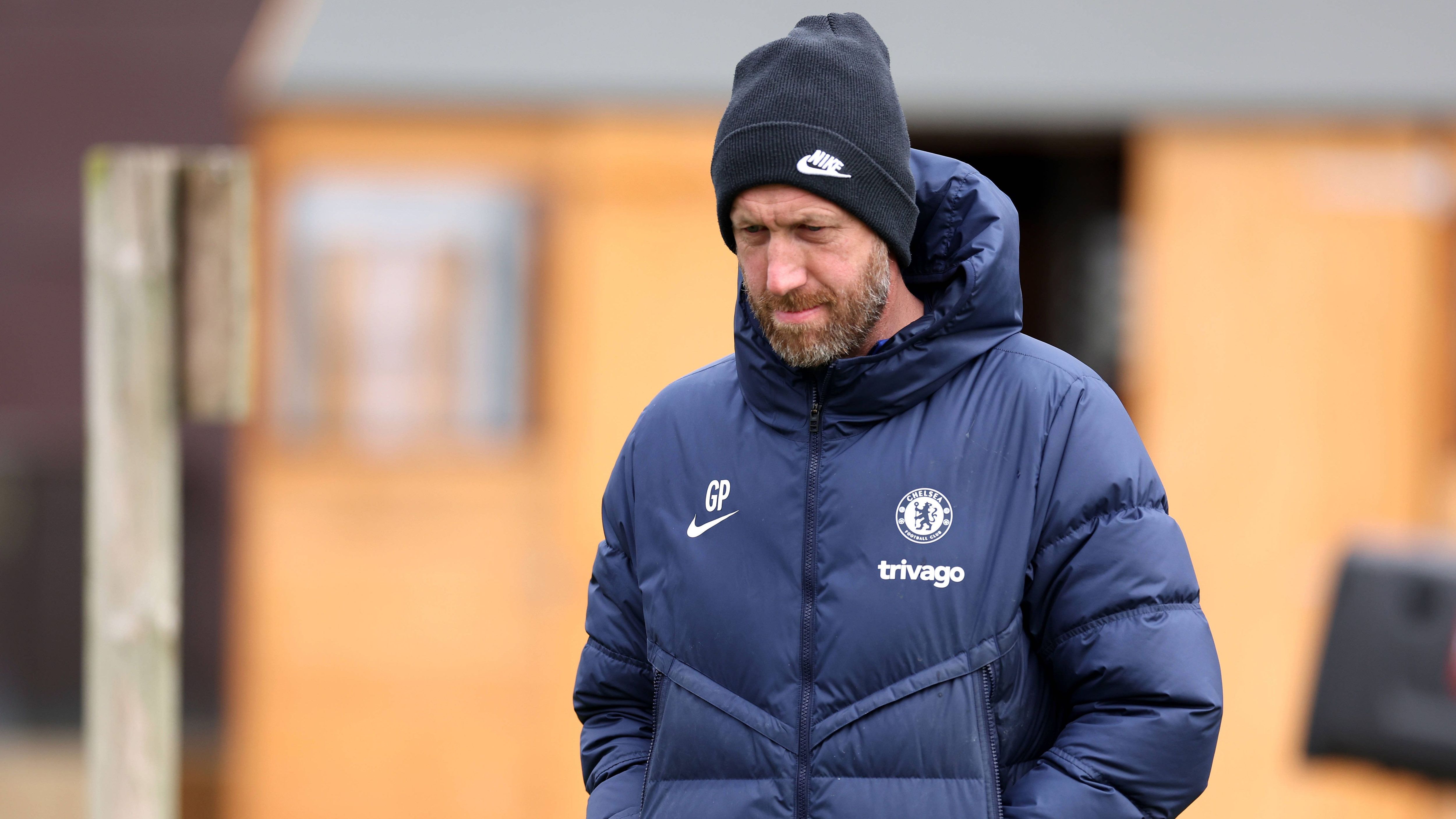 
                <strong>Conte, Mourinho und Potter? - Die zehn höchsten Trainerabfindungen der Geschichte</strong><br>
                Graham Potter wurde beim FC Chelsea gefeuert. Damit steht dem Ex-Coach eine Abfindung zu - und diese beläuft sich laut "Mirror" auf eine Rekord-Summe von über 50 Millionen Euro. Laut Bericht umgehen Chelsea-Boss Todd Boehly und der Klub dieser Abfindung jedoch, da sie sich mit Potter darauf einigten, dass diese nicht von dessen Vertragslaufzeit (bis 2026) abhängig gemacht wird. Wie hoch die Zahlung nun ausfällt, ist ungewiss. Potter dürfte sich dennoch in die Top-10 einreihen. ran blickt deshalb auf die zehn höchsten Trainerabfindungen, die bisher in Europa gezahlt wurden. (Quelle: onefootball.com/90min.com) Spoiler: Potters Ex-Klub ist gleich mehrmals vertreten und hat bereits knapp 100 Millionen Euro an Abfindungen für ehemalige Top-Trainer gezahlt.
              