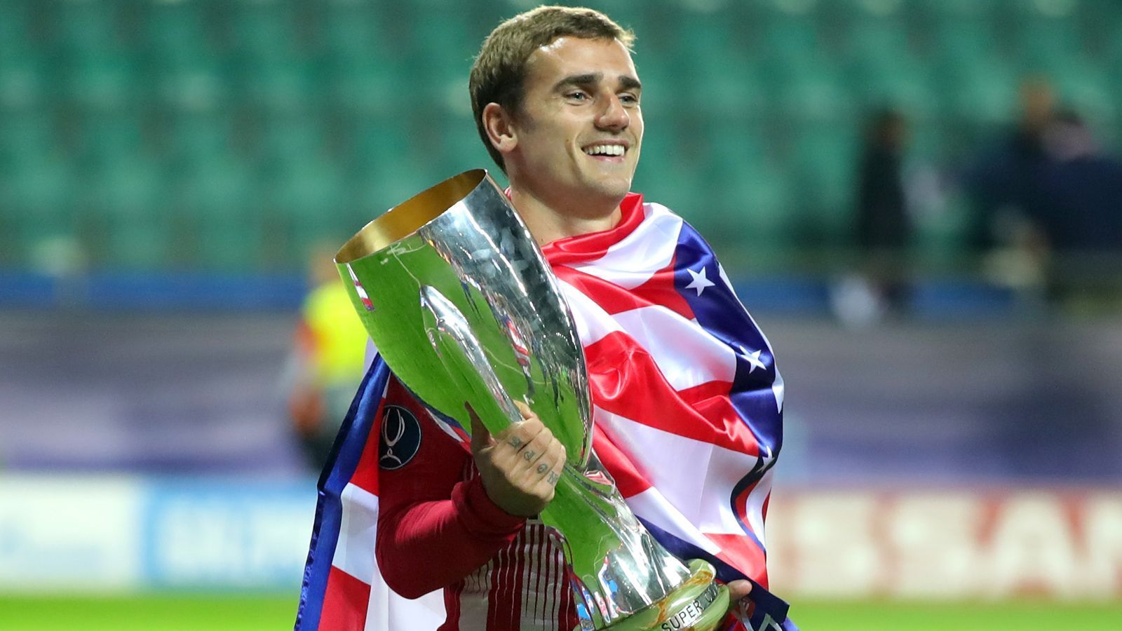 
                <strong>Antoine Griezmann (Frankreich)</strong><br>
                Geburtsdatum: 21. März 1991Verein: Atletico MadridPosition: MittelstürmerTitel 2018: Weltmeister, Europa-League-Sieger und UEFA-Supercup-SiegerWM-Einsätze/-Tore: 7/4
              