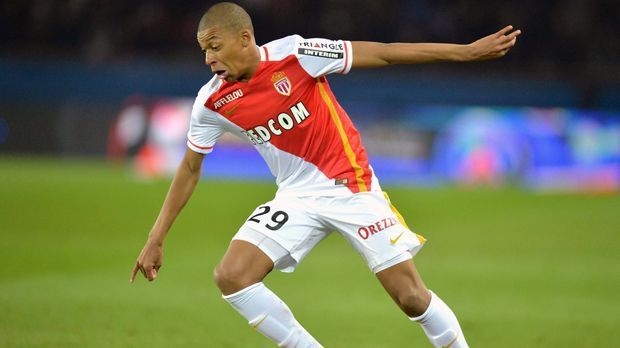 
                <strong>Kylian Mbappe (17 Jahre, AS Monaco)</strong><br>
                Kylian Mbappe (17 Jahre, AS Monaco) - Stärke 71, Potenzial: 87, Steigerungspotenzial: 16
              