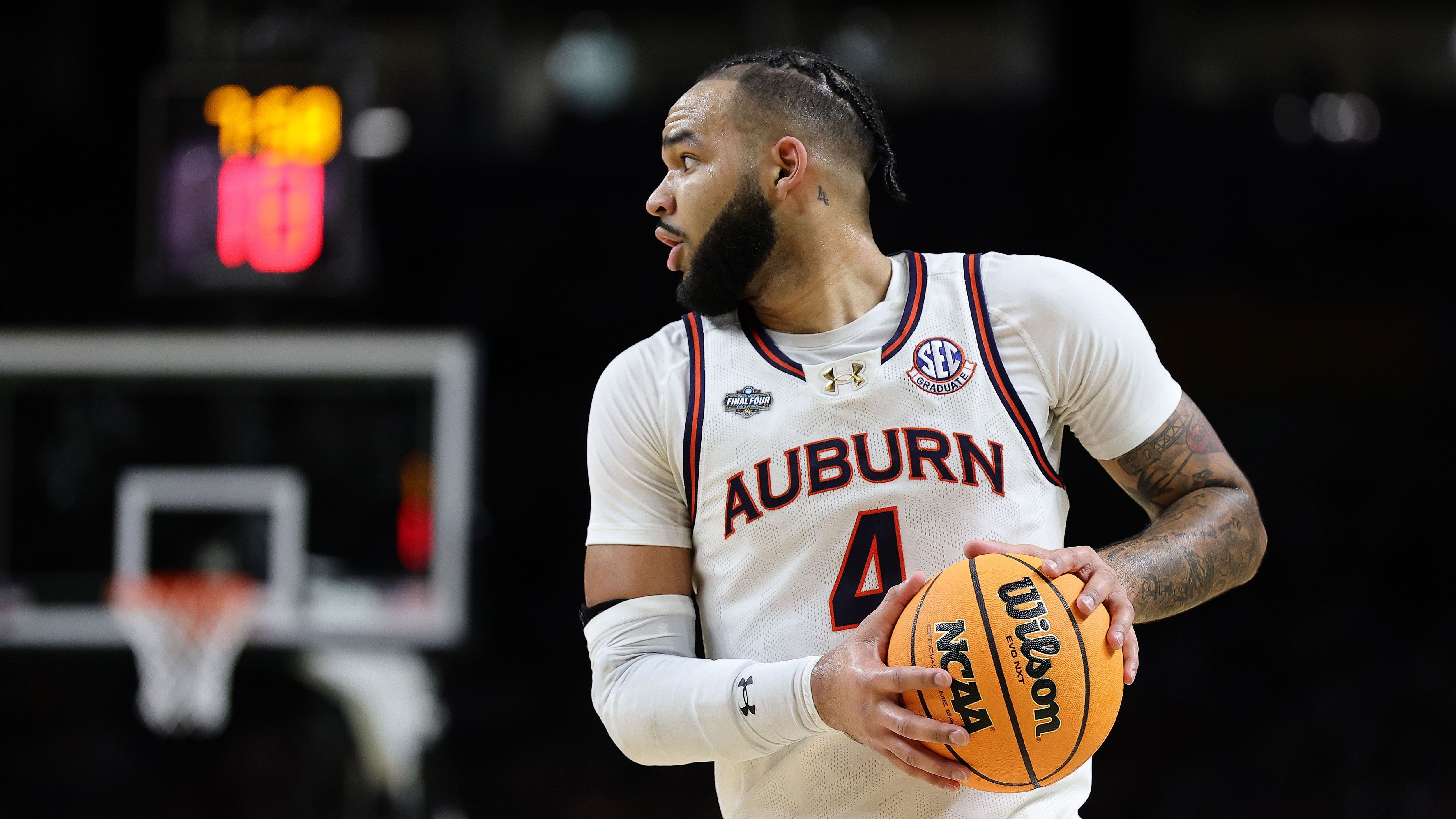 <strong>Auburn University</strong><br>NFL:<br>- Jarquez Hunter (Rams)<br>- KeAndre Lambert-Smith (Chargers)<br>- Jalen McLeod (Jaguars)<br>NBA<br>- Johni Broome (76ers; Bild)