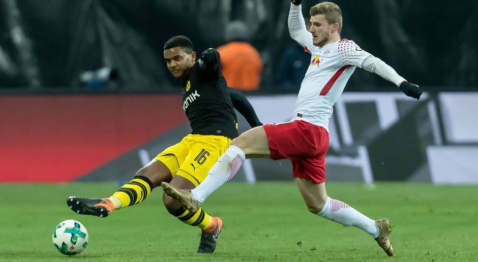 
                <strong>Manuel Akanji</strong><br>
                Manuel Akanji heuerte im Januar 2018 beim BVB an und einigte sich mit der Borussia auf einen Vertrag bis 2022.
              