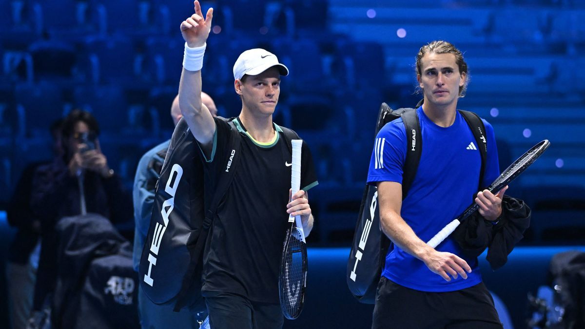 Nitto ATP, Tennis Herren Finals - Turin Jannik Sinner (ITA) with Alexander Zverev from Germany during practice at the 2024 Nitto ATP Finals in Turin, Italy, on November 8, 2024. Photo by Corinne Du...