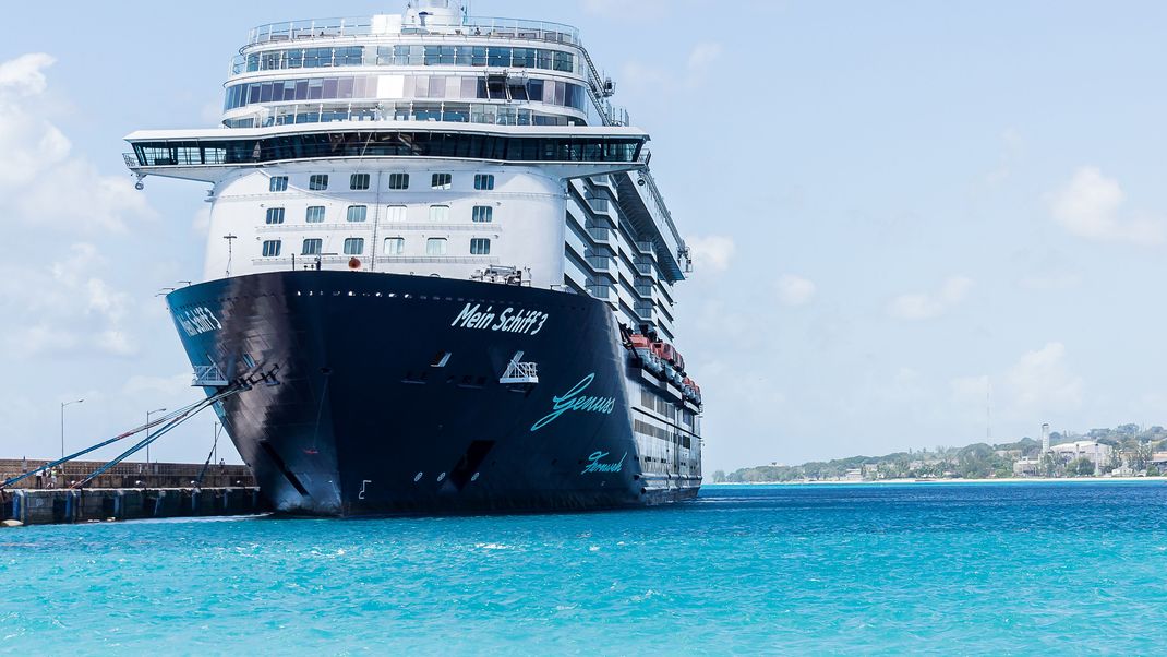 Hier liegt die "Mein Schiff 3" noch vor Barbados - jetzt erlebten die Passagiere eine turbulente Fahrt auf dem Weg nach Teneriffa.